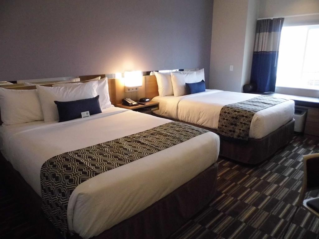 Microtel & By Wyndham Vernal/naples Hotel Vernal
