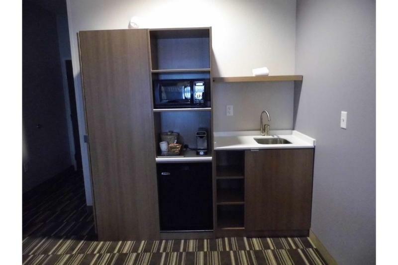 Hotel Microtel & By Wyndham Vernal/naples 2*